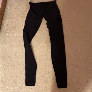 Black size 4 wunder under legging